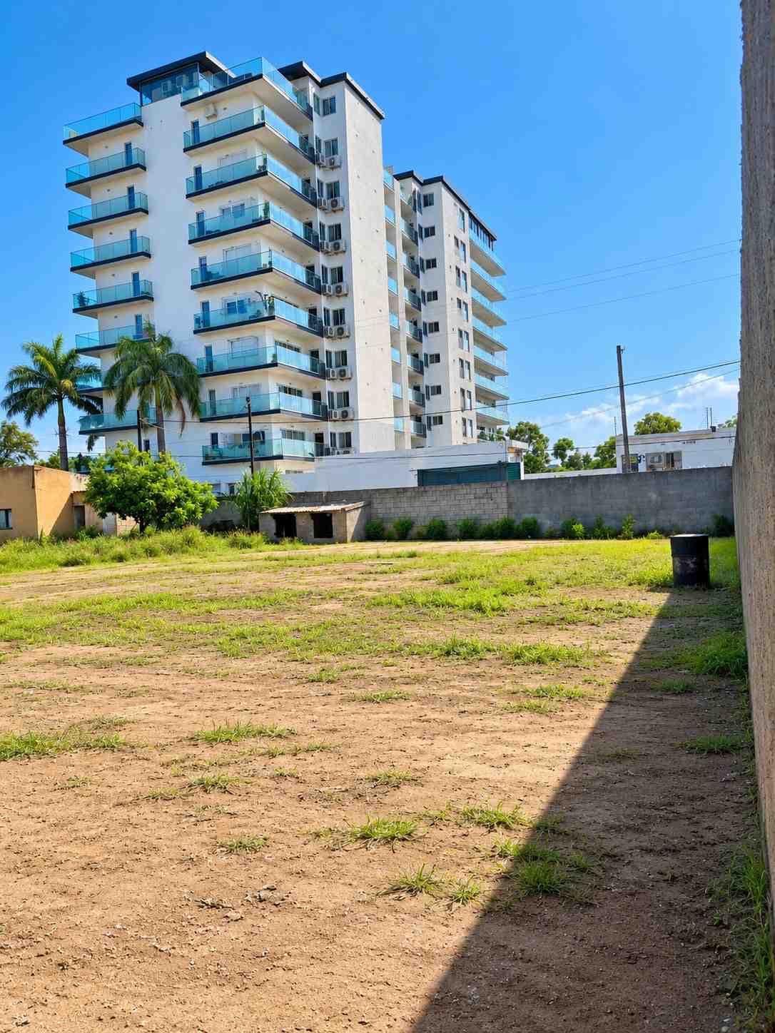 Terreno à venda em N1, Maputo